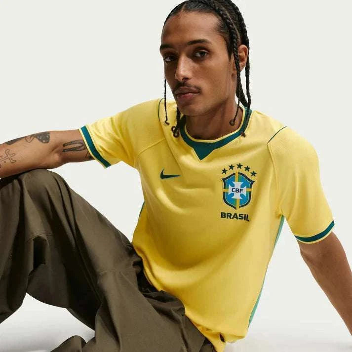 Wear The Gold. Joga Bonito.